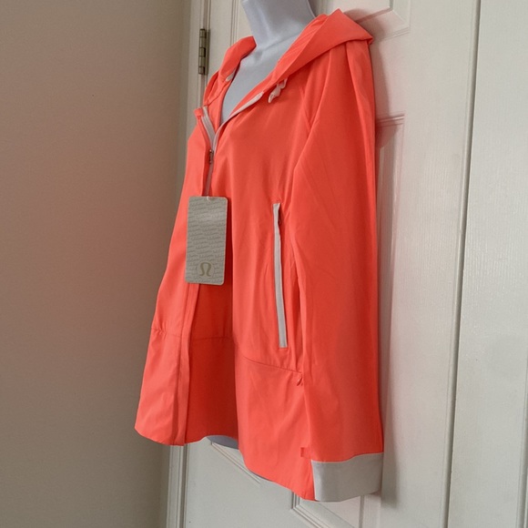 LULULEMON Sun Showers Jacket ORANGE Grapefruit White 6 New - Picture 2 of 5